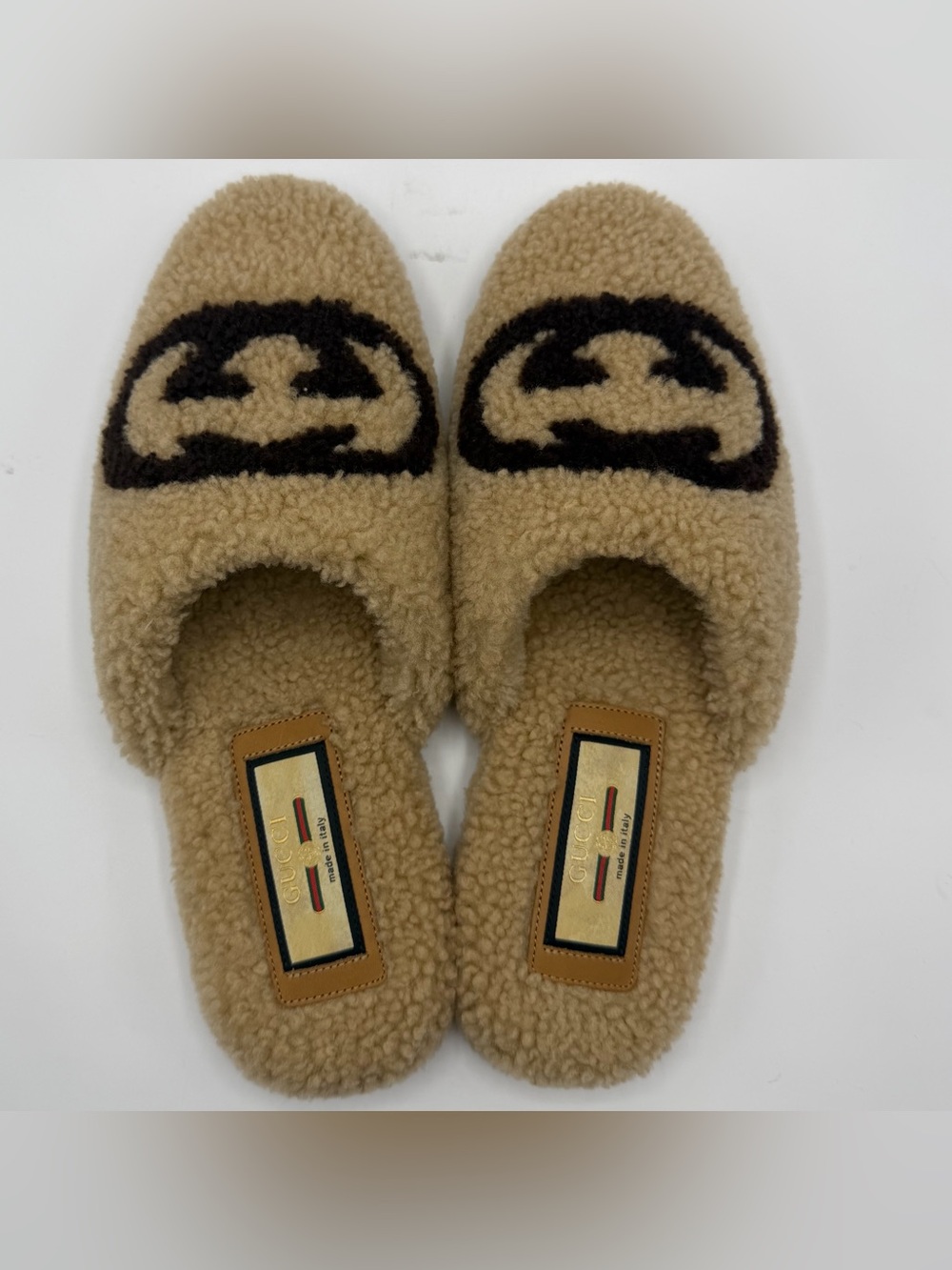 NIB Gucci Beige Tan Teddy Interlocking Brown GG Logo Shearling Slippers EU 35.5